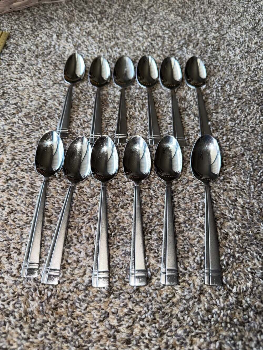 Oneida Flight Stainless Steel Spoon Set, 12 Pieces
